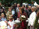 Paní Livia Klausová, první dáma republiky, se při zahájení Bambiriády 2009 v Praze živě zajímala o aktivity pro děti.