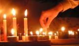 27. června večer zaplane na Václavském náměstí 10 000 svíček na památku obětí komunistického režimu